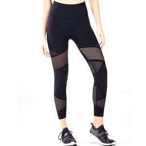 Mosaic High-Waisted 7/8 Leggings- Fabletics